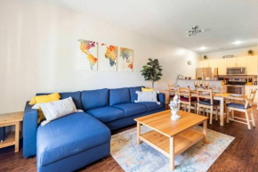 Super Comfy and Spacious 3 Bedroom 10 minutes from Disney, with major shopping 4 minutes away